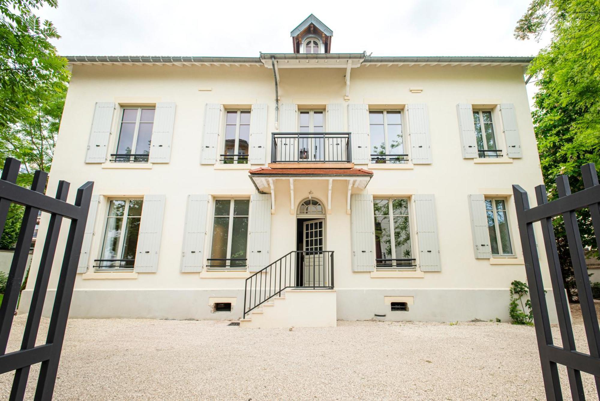 Villa Marie Et Martin Dijon Exteriör bild